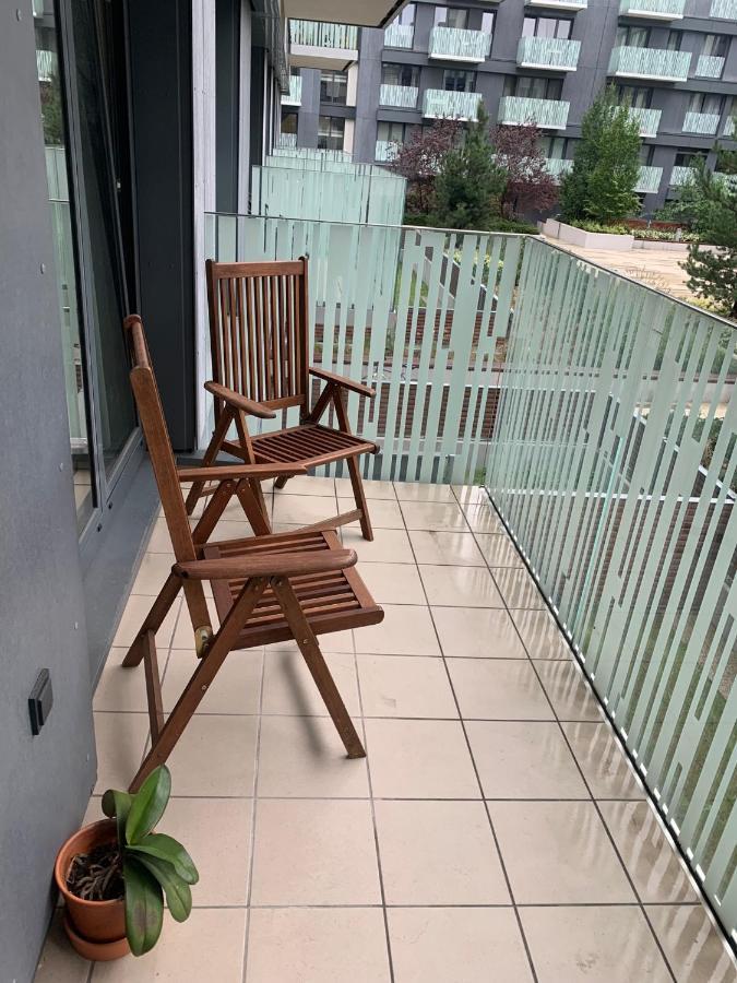 Residence Garden Tower S Balkonem, Garaz Prága Kültér fotó